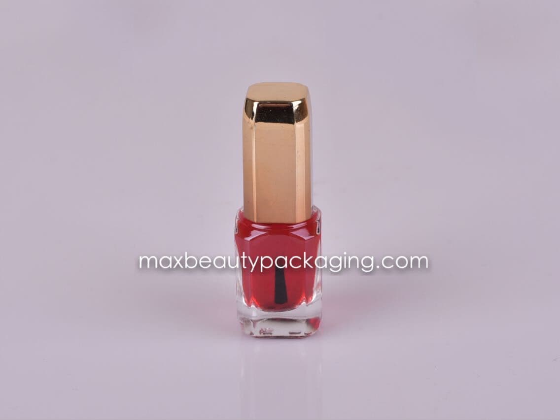 nail polish cap with brush nail polish bottle